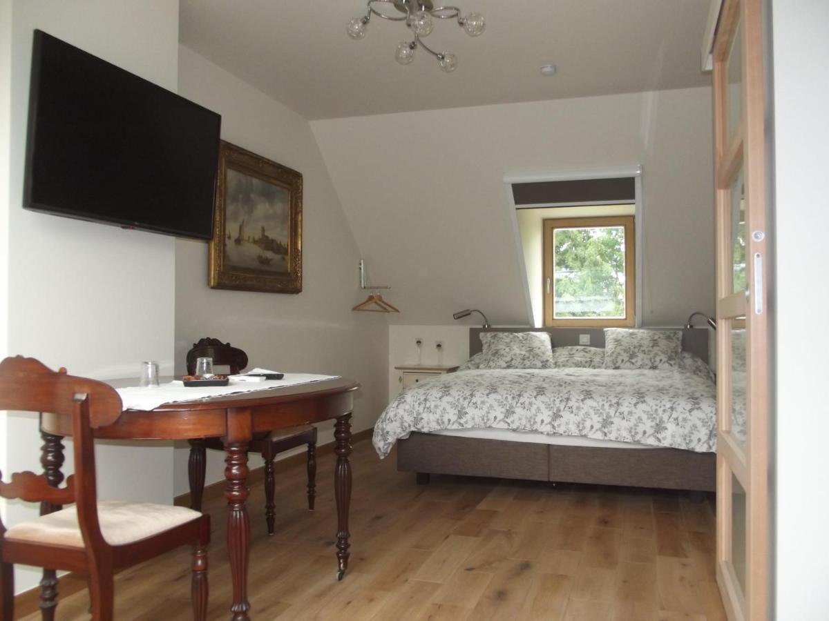 Bed and Breakfast Au Bonheur Frontalier Steenvoorde Екстер'єр фото