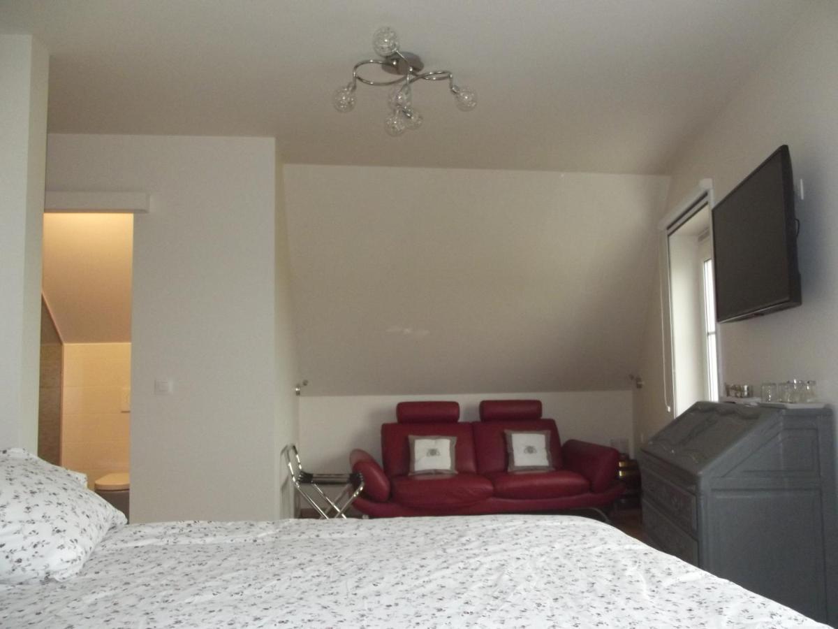 Bed and Breakfast Au Bonheur Frontalier Steenvoorde Екстер'єр фото