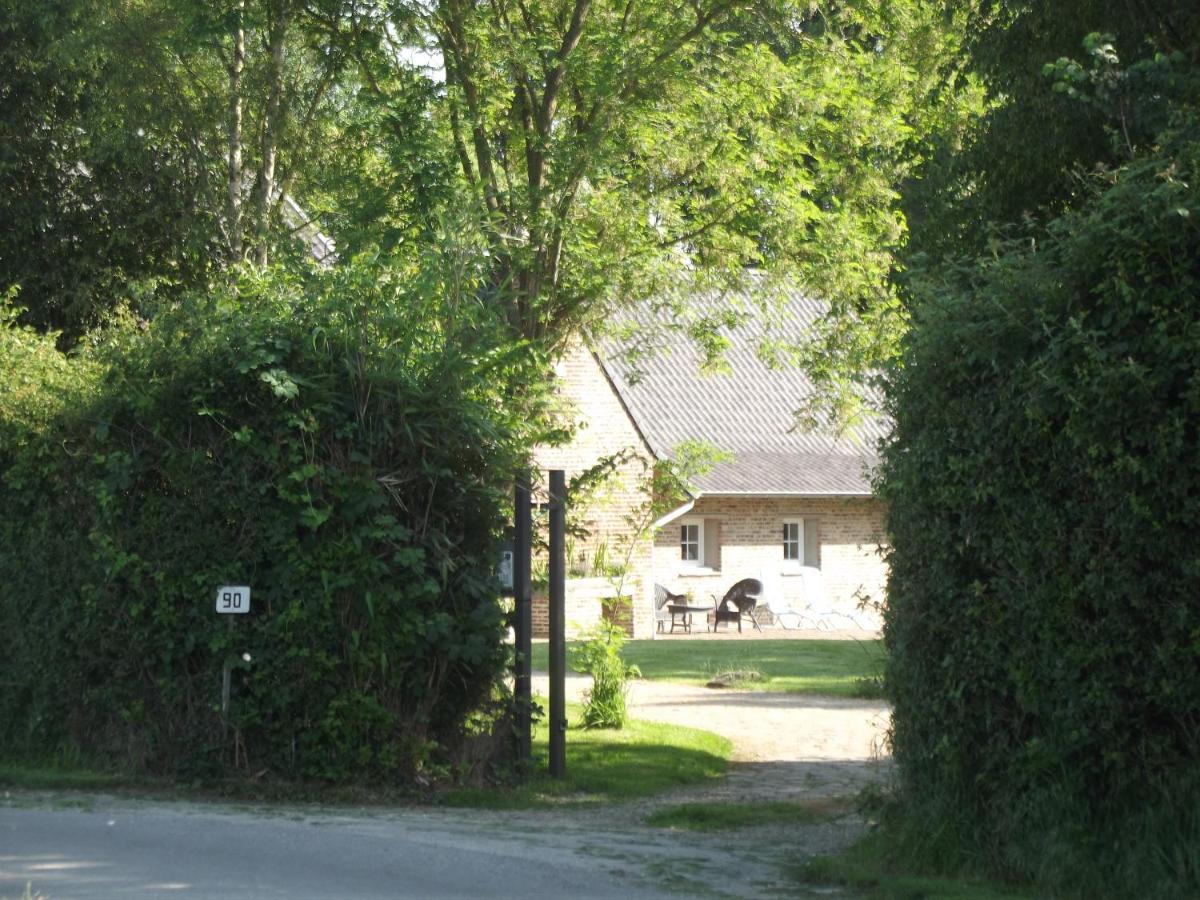 Bed and Breakfast Au Bonheur Frontalier Steenvoorde Екстер'єр фото