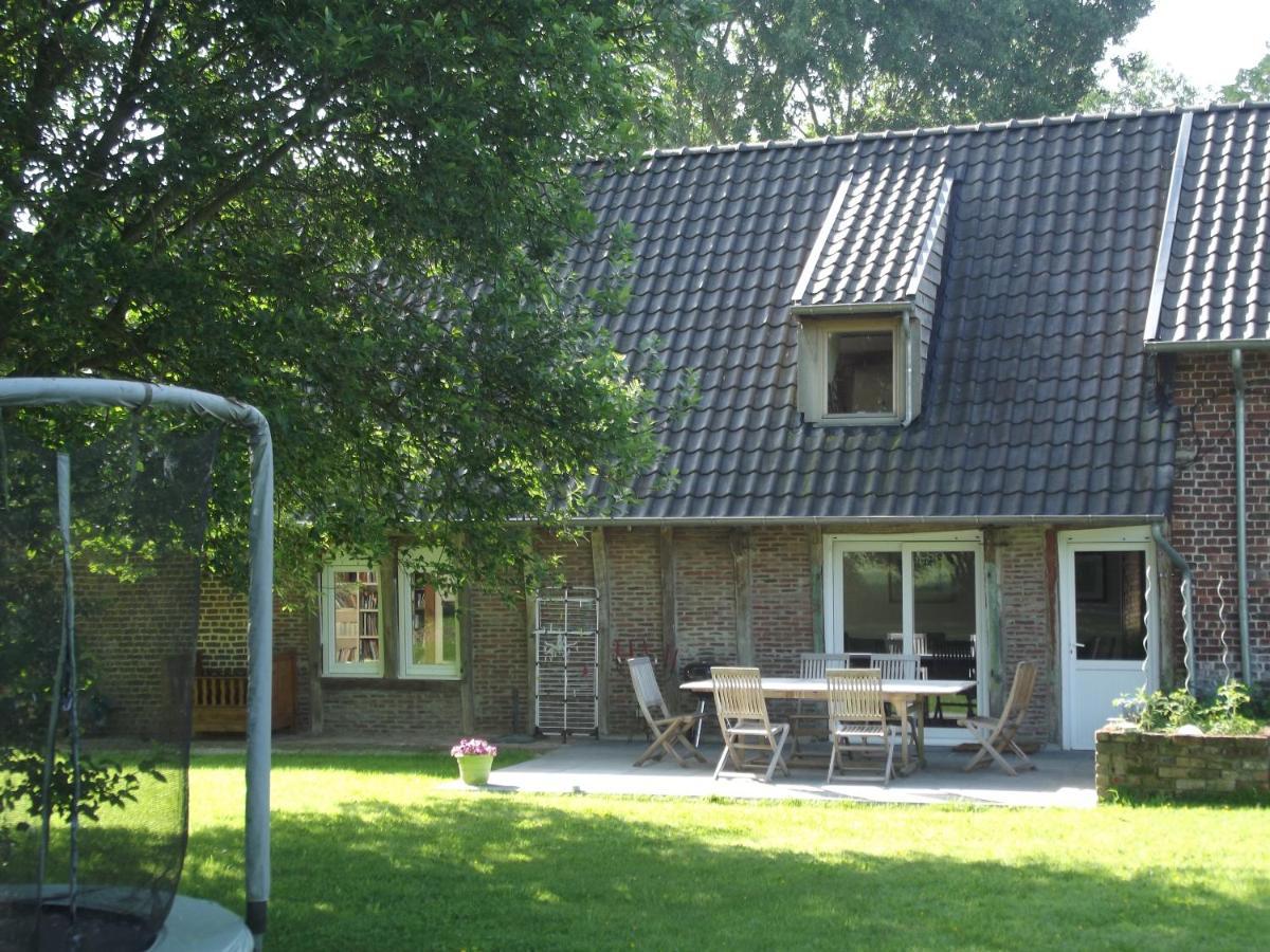 Bed and Breakfast Au Bonheur Frontalier Steenvoorde Екстер'єр фото